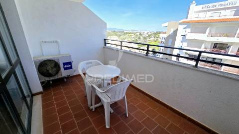 Apartamento t0+1 à venda em localização privilegiada