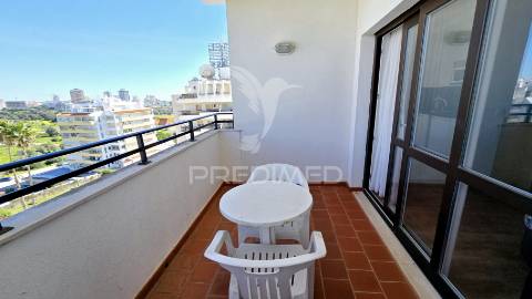 Apartamento t0+1 à venda em localização privilegiada