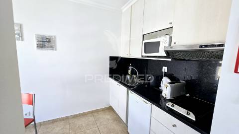 Apartamento t0+1 à venda em localização privilegiada
