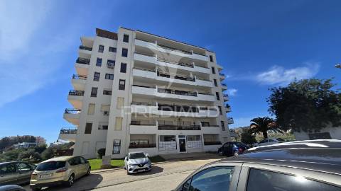 Apartamento t0+1 à venda em localização privilegiada
