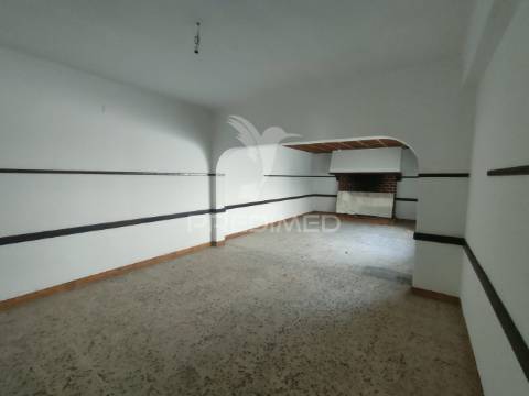 Espaço comercial - alcanhões, santarém