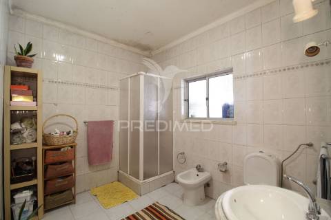 Moradia t2 com espaço exterior
