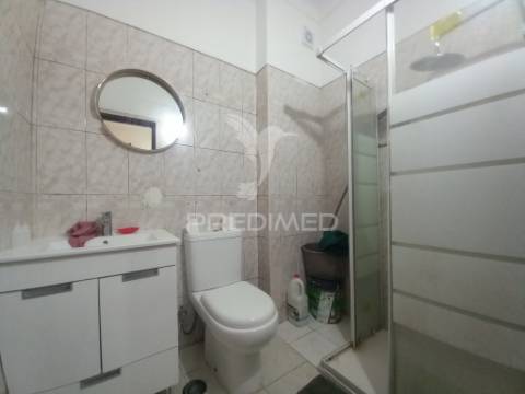 T2 parcialmente remodelado - lavradio