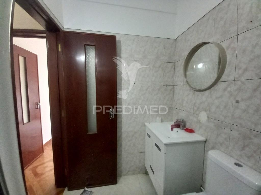 T2 parcialmente remodelado - lavradio