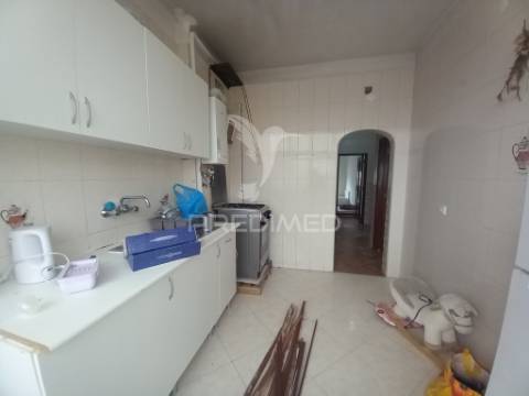 T2 parcialmente remodelado - lavradio