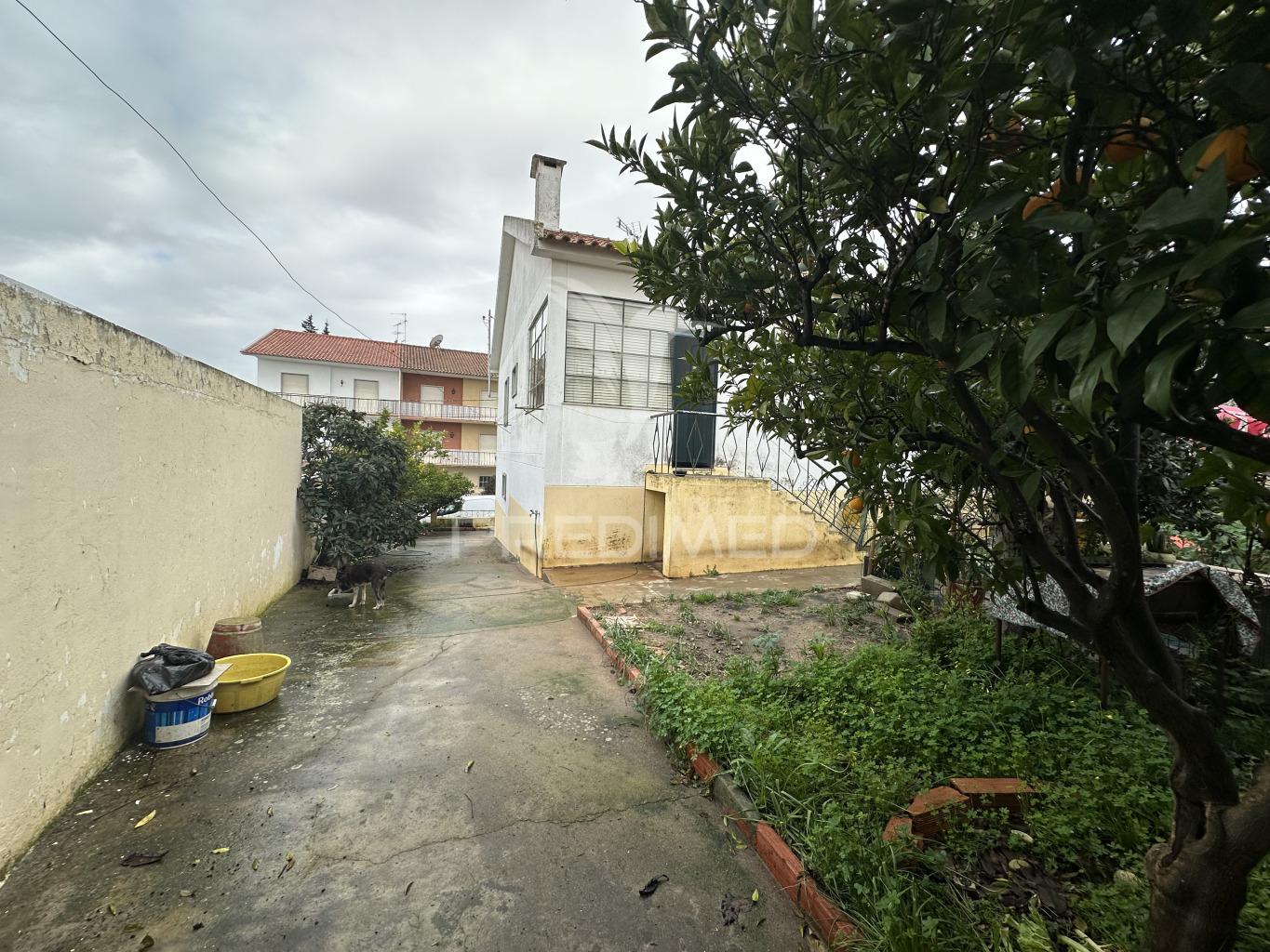 Moradia t3 no bairro do girão- santarém