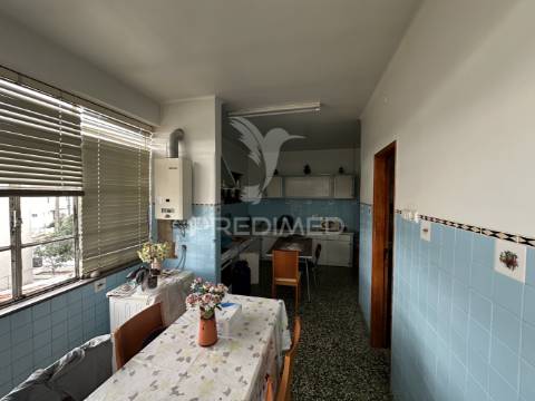 Moradia t3 no bairro do girão- santarém