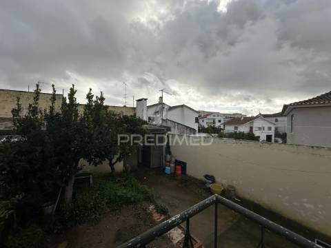 Moradia t3 no bairro do girão- santarém