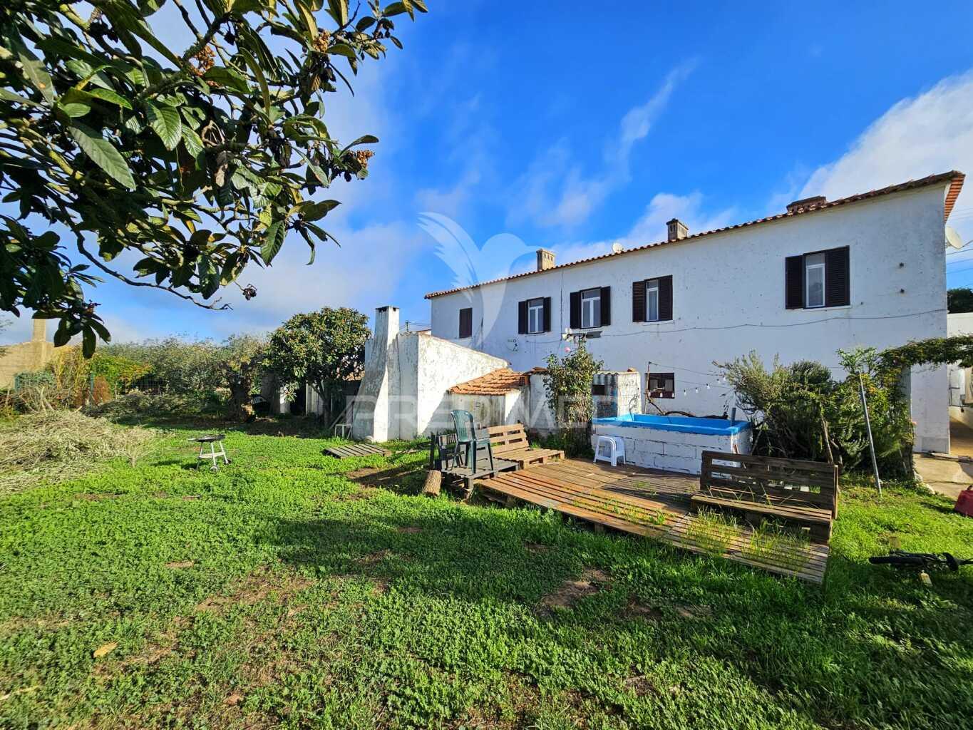 Moradia t4+4 apartamentos com terreno na funcheira