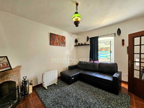 Moradia t4+4 apartamentos com terreno na funcheira