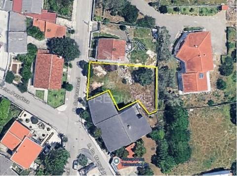 Terreno urbano - corredoura, porto de mós