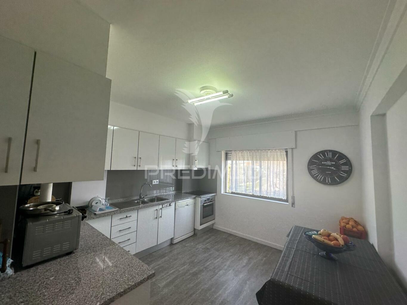 Apartamento t4 aldeia de paio pires