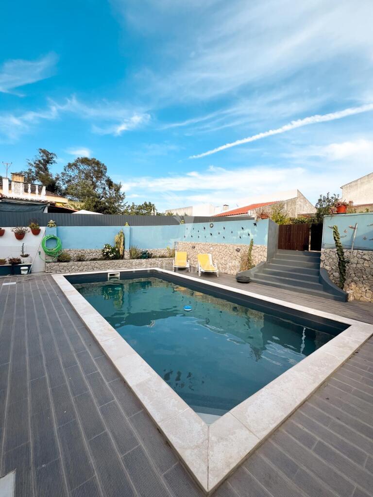Moradia t3 com piscina em lote 786m2 em cabanas são gonçalo