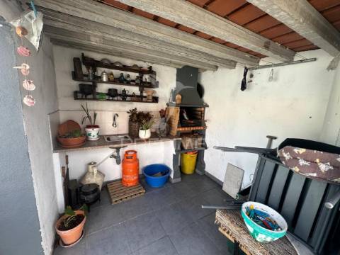 Moradia t3 com piscina em lote 786m2 em cabanas são gonçalo