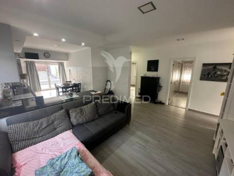 Moradia t3 com piscina em lote 786m2 em cabanas são gonçalo