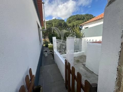 Moradia t3 com piscina em lote 786m2 em cabanas são gonçalo