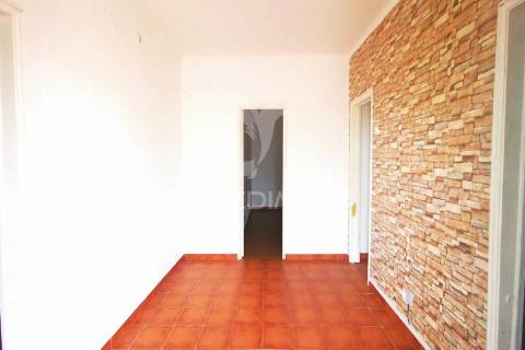 Prédio /quinta em portalegre