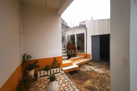 Prédio /quinta em portalegre