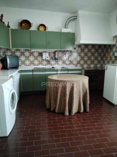 Prédio /quinta em portalegre