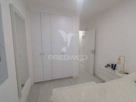 Apartamento t3 remodelado | 95m² | 2º andar | excelente localização