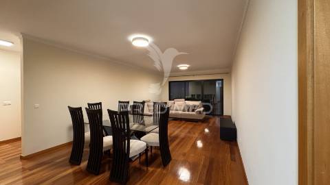 Apartamento t3 para arrendamento - santa cruz