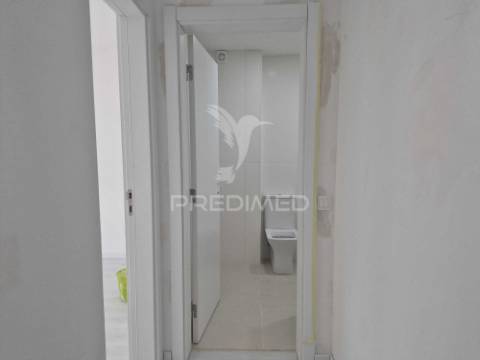 T2 remodelado - setúbal