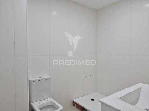 T2 remodelado - setúbal