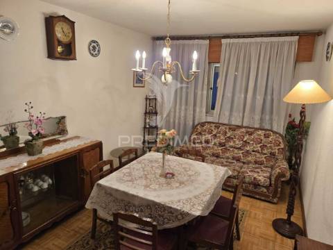 Apartamento t2 em vilar de andorinho