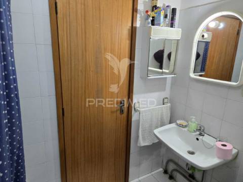 Apartamento t2 em vilar de andorinho