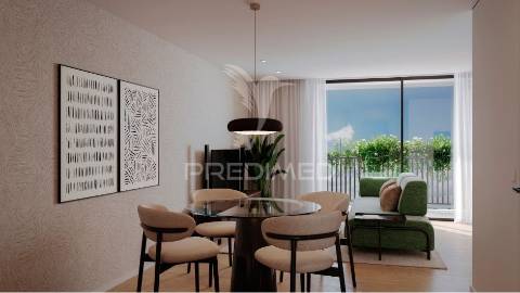 Apartamento t2 kitchenette com lugar de garagem no coração do porto