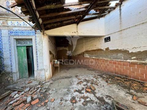 Moradia à recuperar - ervidel