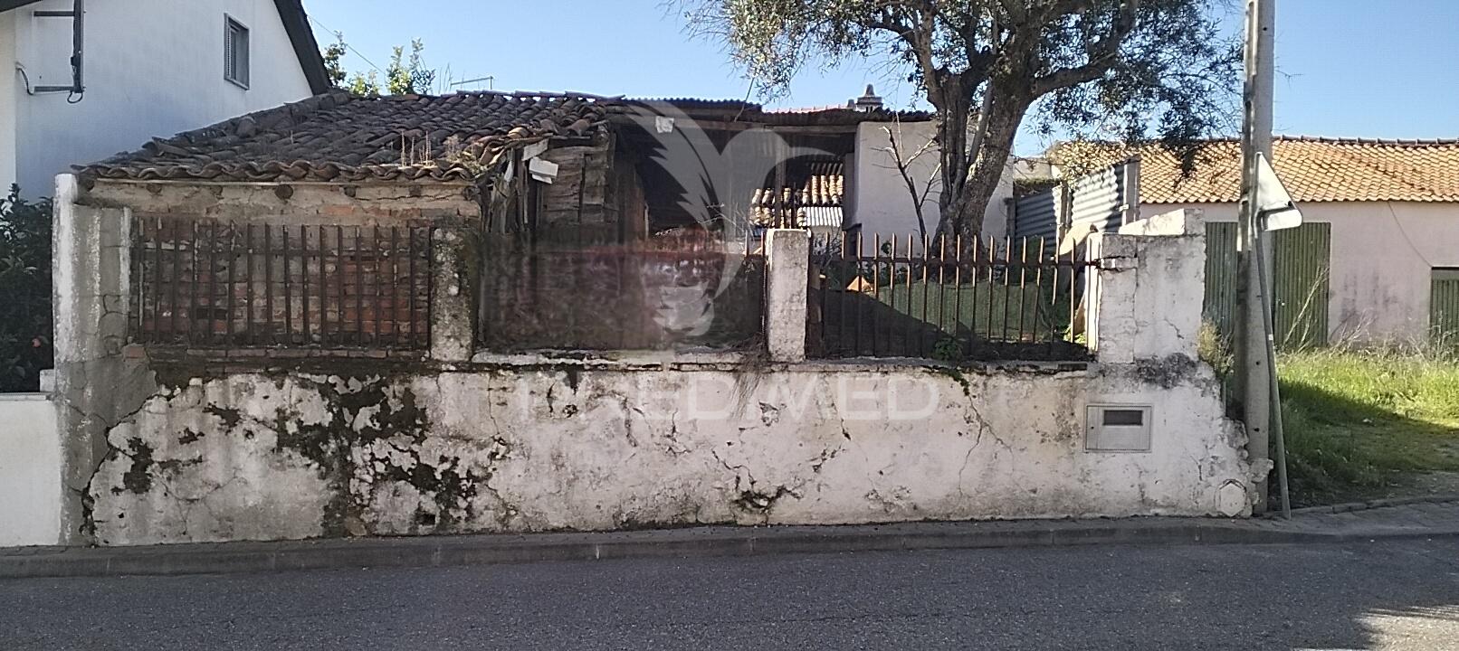 Bom investimento para reconstrução de moradia.