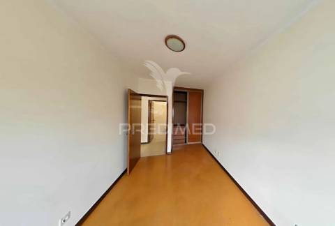 Apartamento t1 - 2 assoalhadas - loures centro
