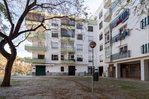 Apartamento t3 feijó