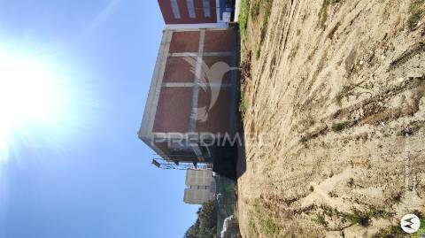 Moradia t3 com logradouro no parchal, lagoa