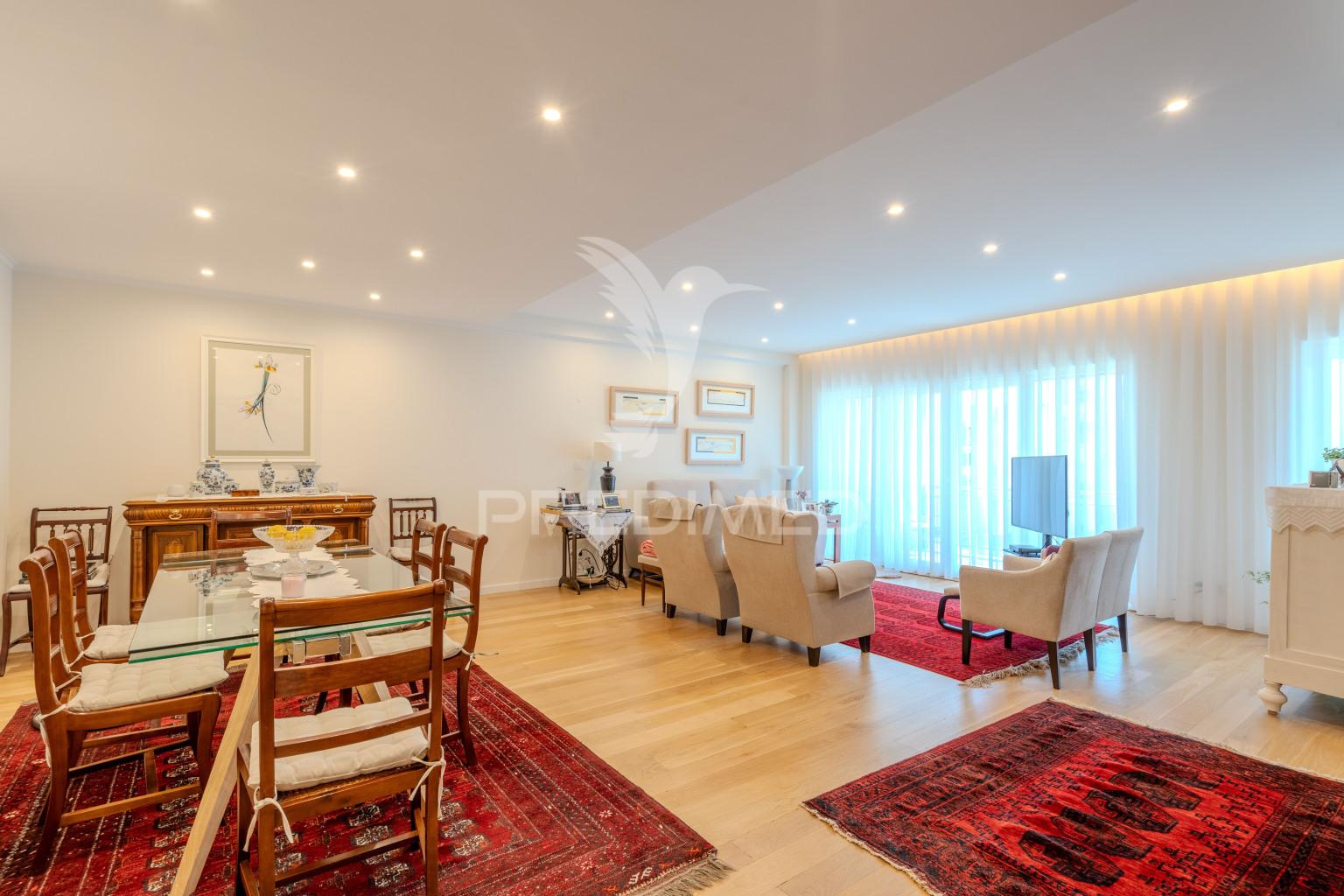 Apartamento t3 para arrendamento i condomínio villa restelo, com jardim e piscina no restelo/belém