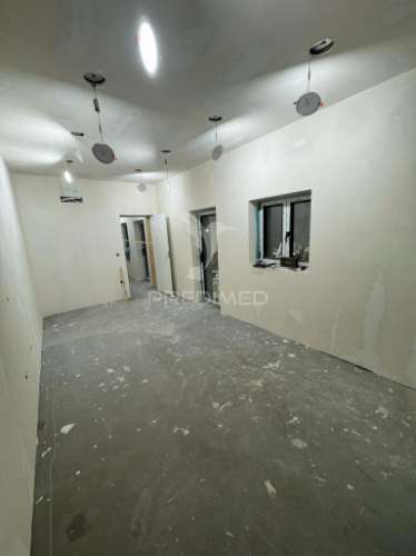 Moradia t3 c/ 680m2