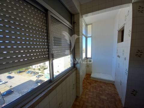 T3 com remodelação parcial - fogueteiro