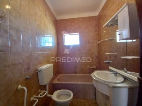 T3 com remodelação parcial - fogueteiro