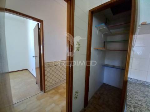 T3 com remodelação parcial - fogueteiro