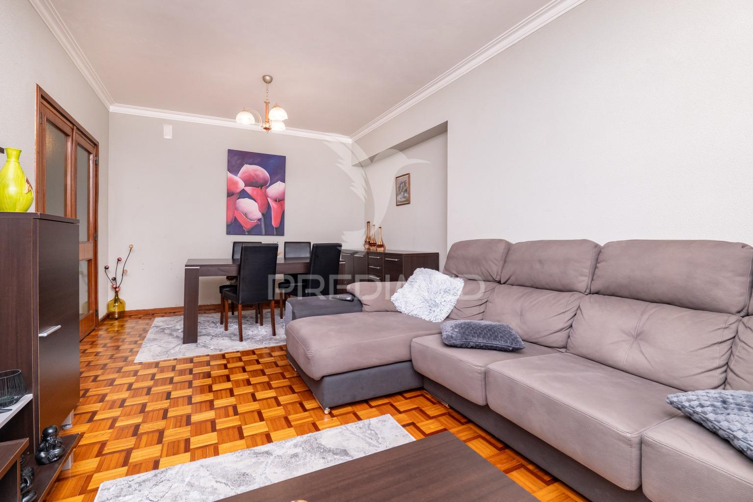 Apartamento t3 localizado no coração de terras de bouro.