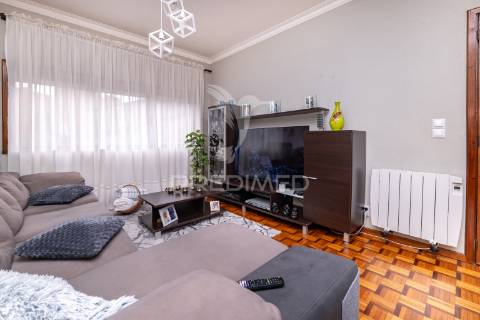 Apartamento t3 localizado no coração de terras de bouro.