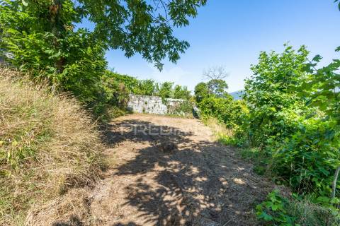 Moradia t3 com terreno + bouça (junto à barragem)