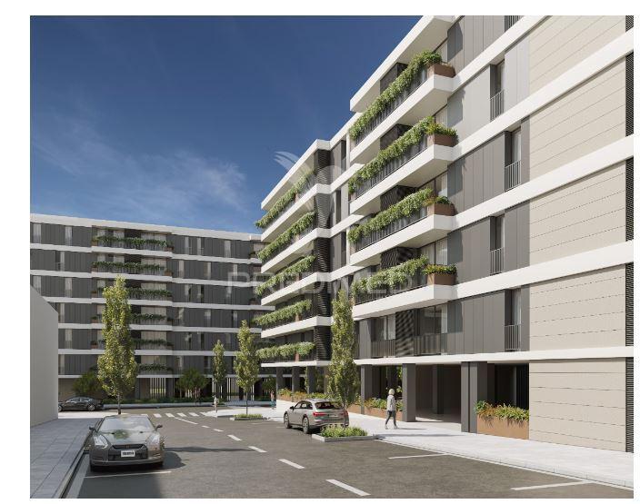 Apartamento t1+1 | lugar de garagem | centro do porto