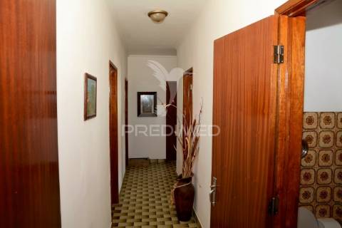 Primeiro andar de moradia - portalegre