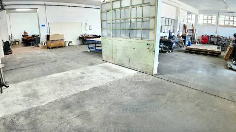 Oportunidade única: armazéns industriais em - alcanena!