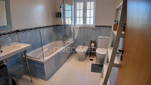 Moradia de luxo t5 na torre do bispo – perto de santarém
