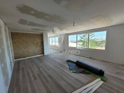 Moradia t3 de estilo contemporâneo em ambiente rural ribatejano