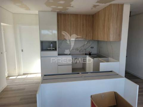 Moradia t3 de estilo contemporâneo em ambiente rural ribatejano