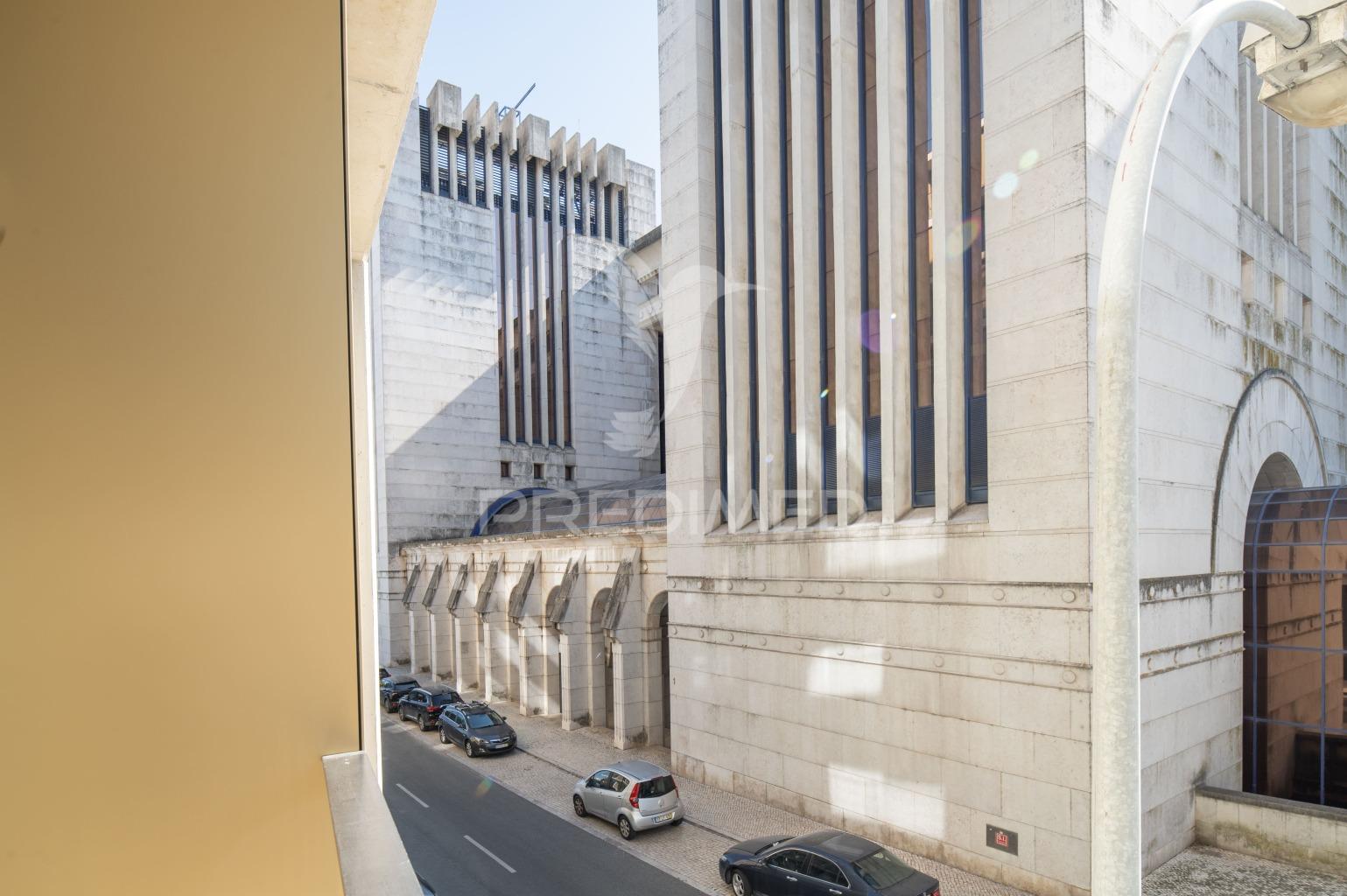 T3 avenida joão xxi